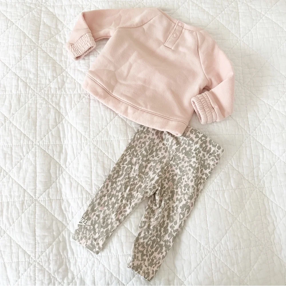 NIKE Leopard Legging & Matching Logo Sweatshirt 6 Months Baby Girl - Picture 6 of 6